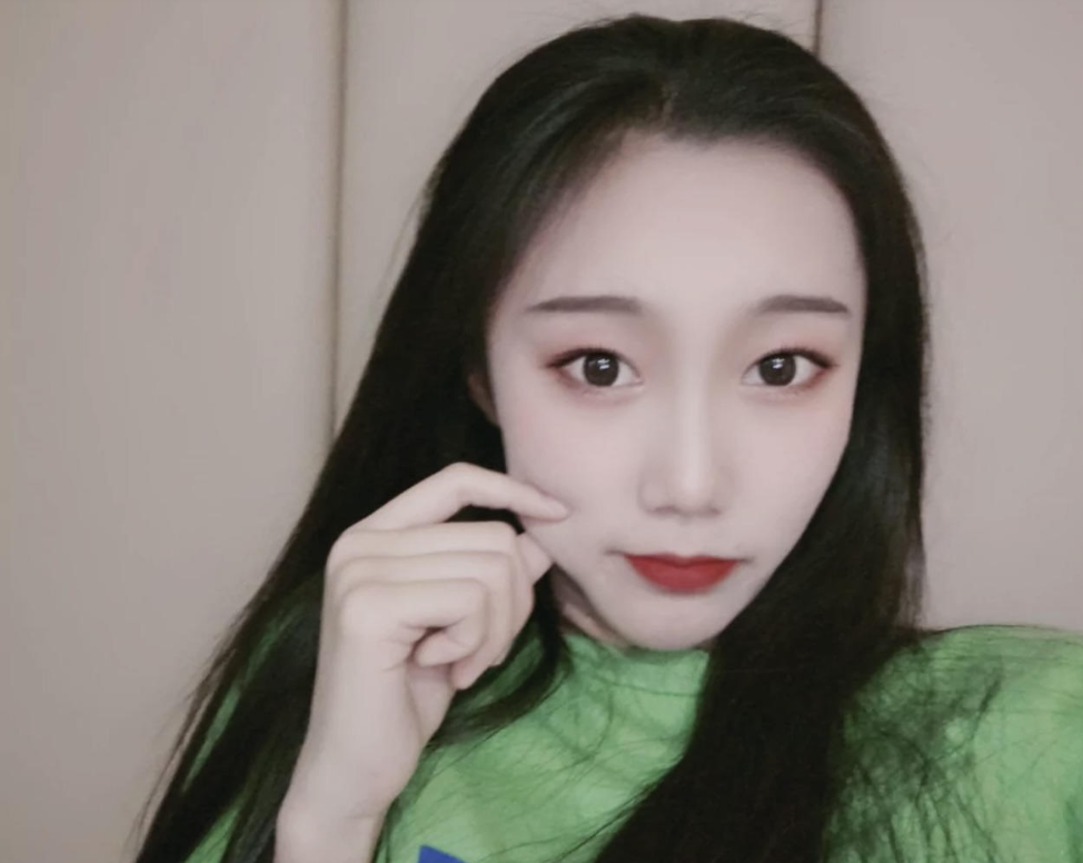 大都摩天大胸小姐姐